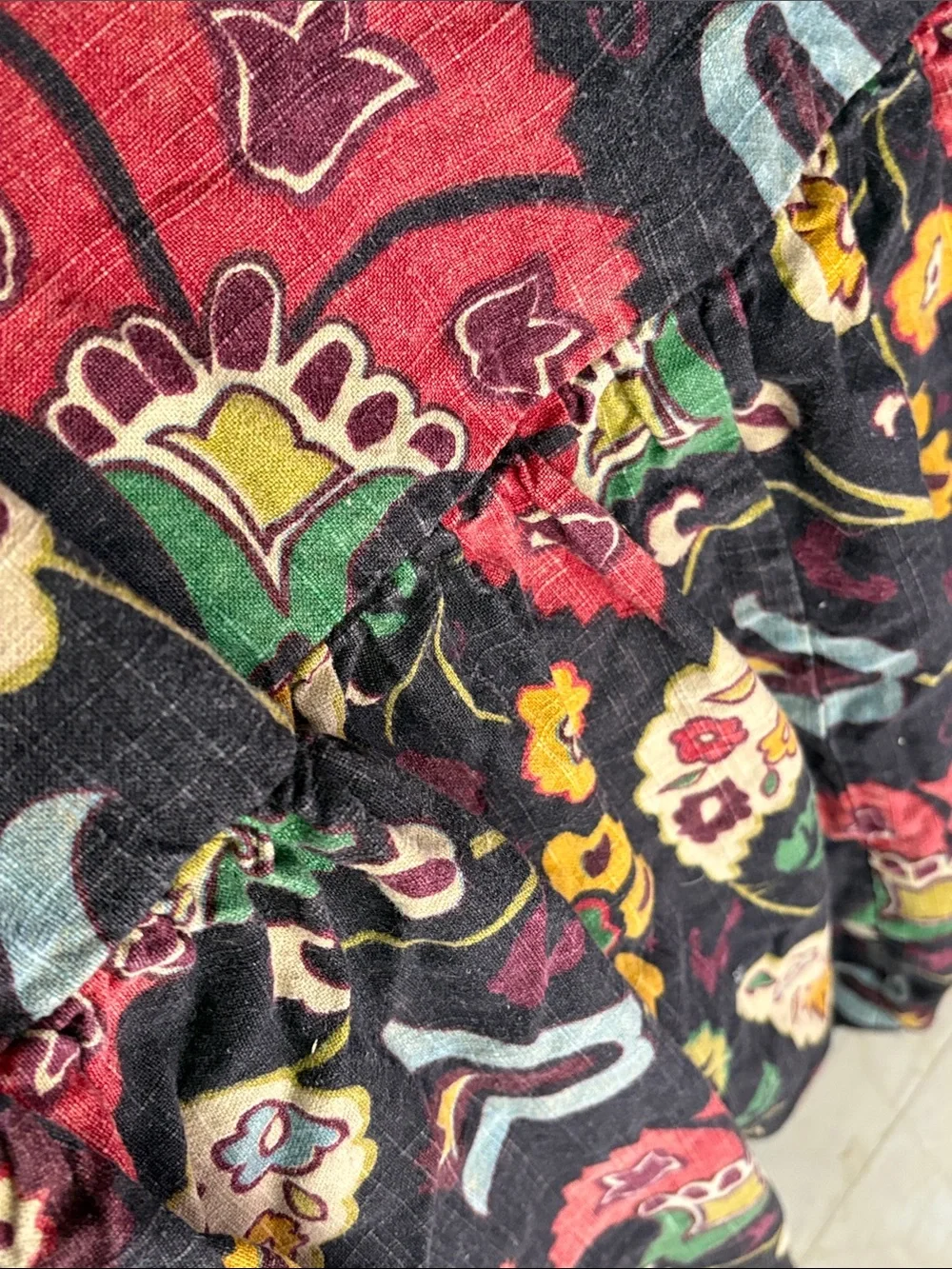 Vintage Handmade Heavy Floral Ruffled Bedspread in Black and Red - Home Bedding